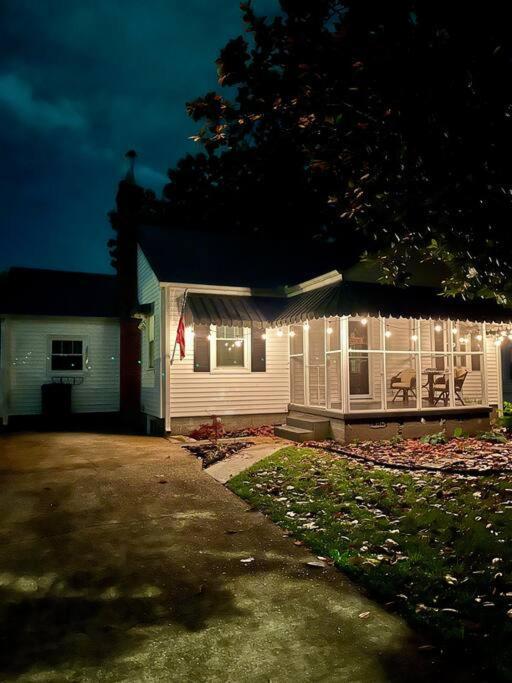 Peaceful Home In Downtown Huntsville With Nice Back Patio! ภายนอก รูปภาพ